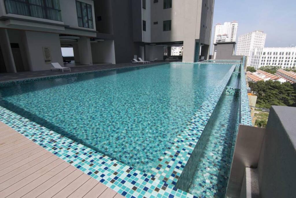Jazz 313 Cosy 2-Bedroom Suite With Pool & Seaview Bagan Jermal Екстер'єр фото